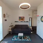 Casa Al Mare Delia 公寓 托雷圣乔万尼乌